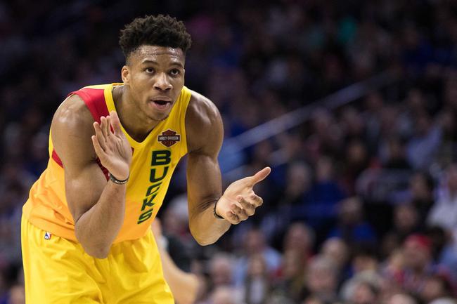 FPX祝贺Lwx2000杀：穿杨百步枪林箭，弓开秋月分明